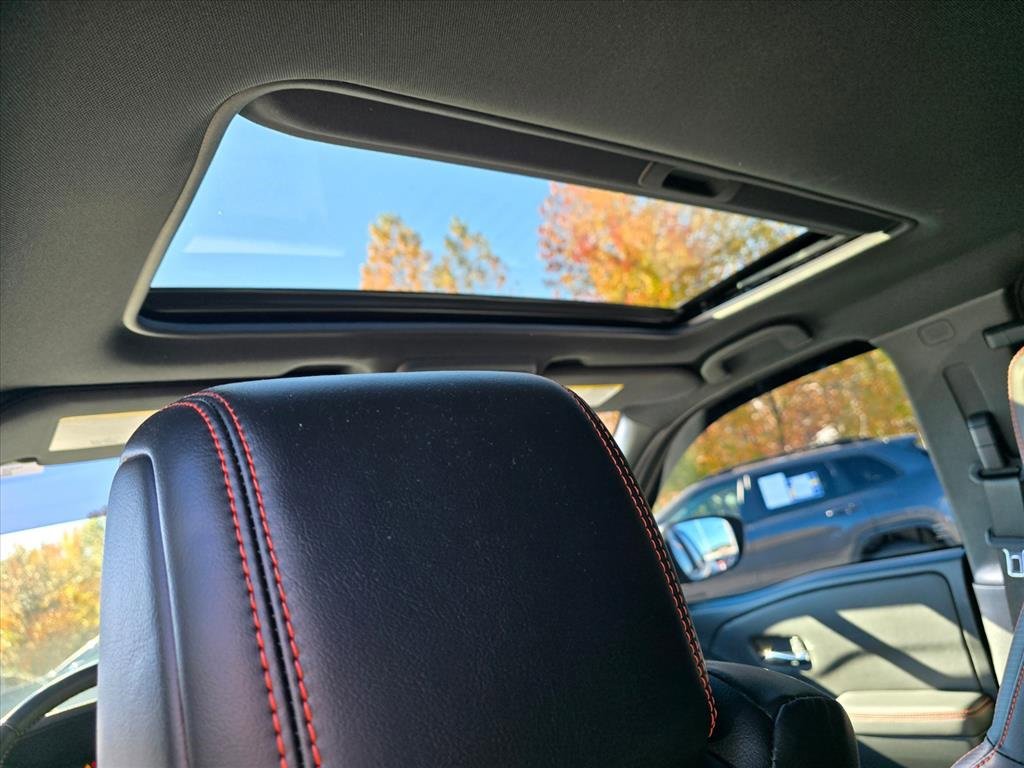 Used 2023 Nissan Frontier PRO-4X w/ Pro-4X Premium Package image 8