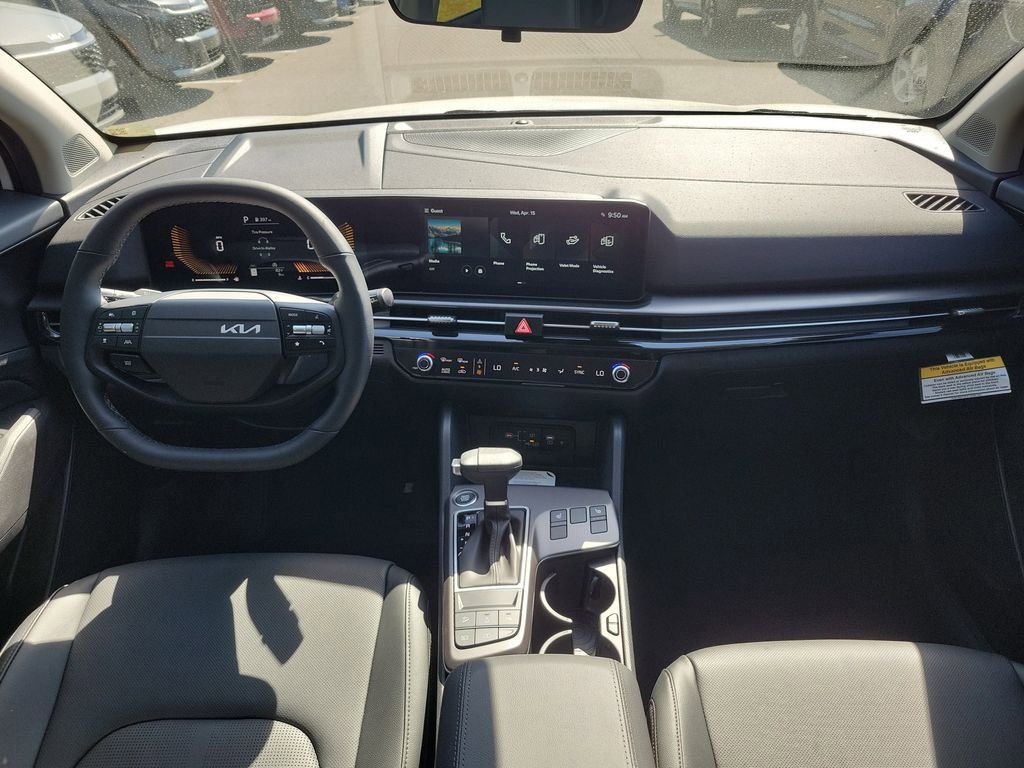 New 2026 Kia Sportage EX FWD image 18