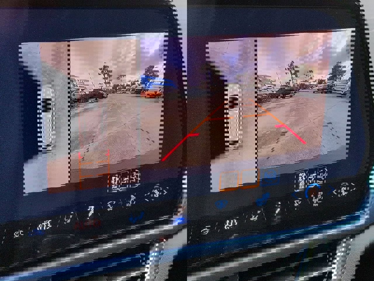 New 2026 Chevrolet Equinox EV LT image 16