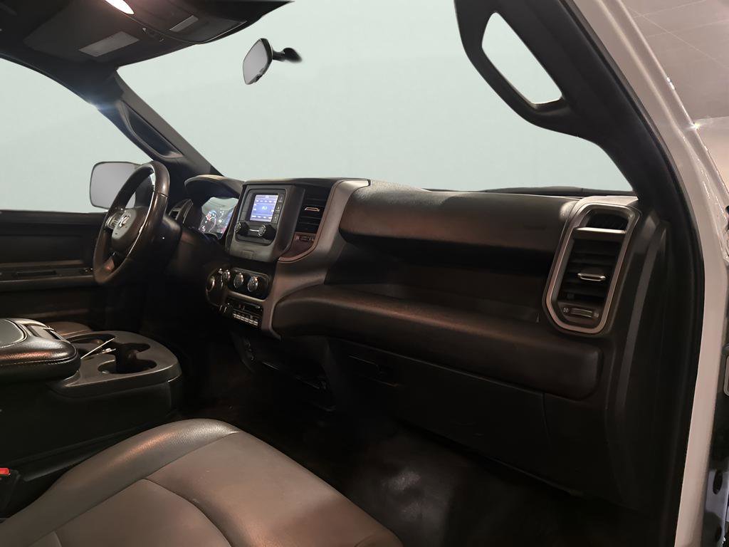 Used 2021 RAM 2500 Tradesman w/ Chrome Appearance Group image 14