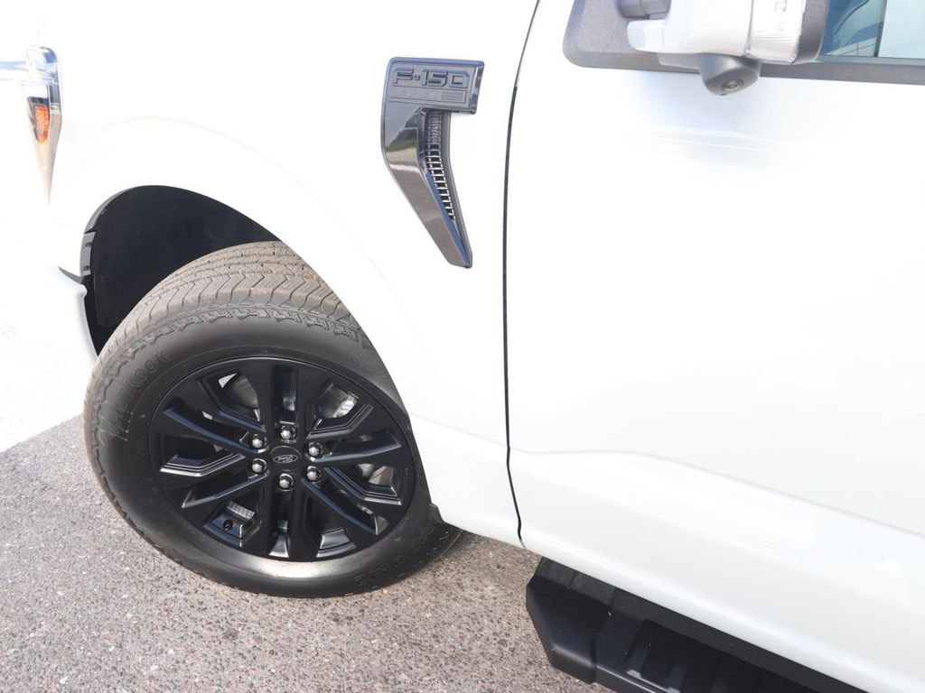 New 2026 Ford F150 Lariat w/ Equipment Group 502A High image 4