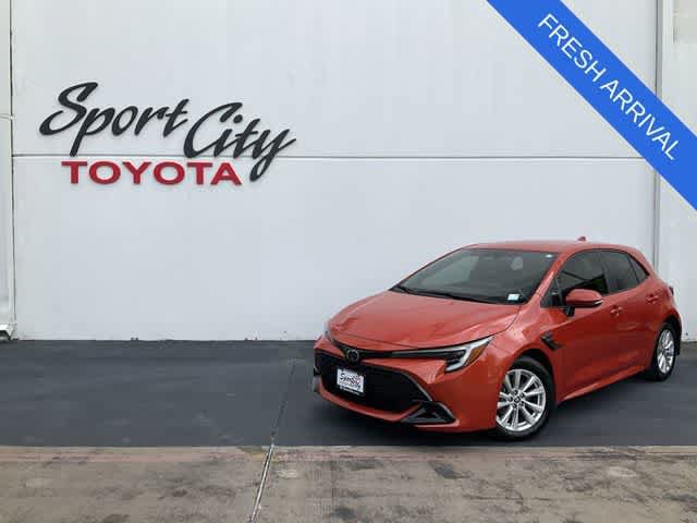 Used 2025 Toyota Corolla SE