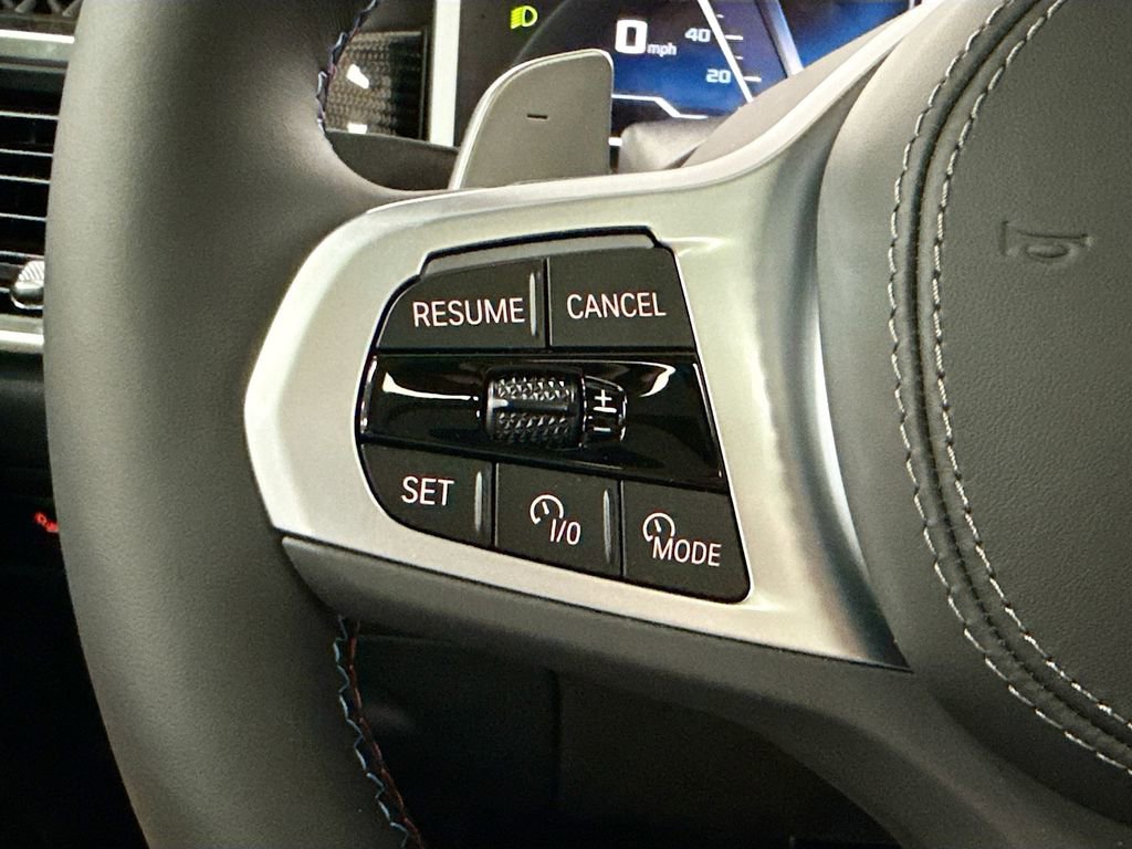 New 2026 BMW X6 M60i image 11