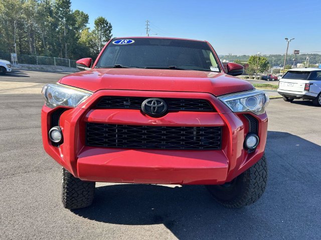 Used 2018 Toyota 4Runner SR5 AWD/4WD image 12