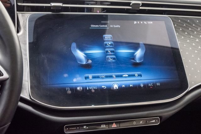 Used 2024 Mercedes-Benz E 350 4MATIC Sedan image 23