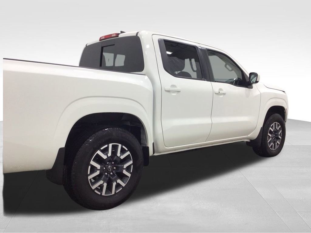 Used 2024 Nissan Frontier SL w/ Technology Package image 4