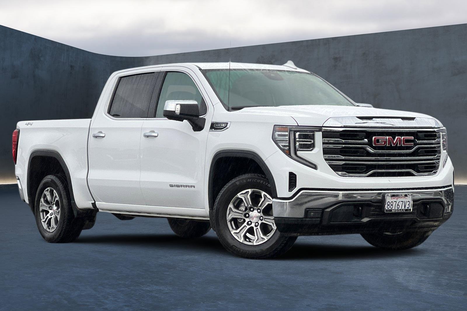 Used 2024 GMC Sierra 1500 SLT