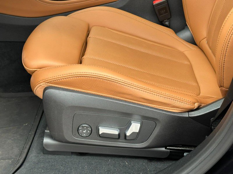 Used 2022 BMW X4 M40i w/ Premium Package image 19