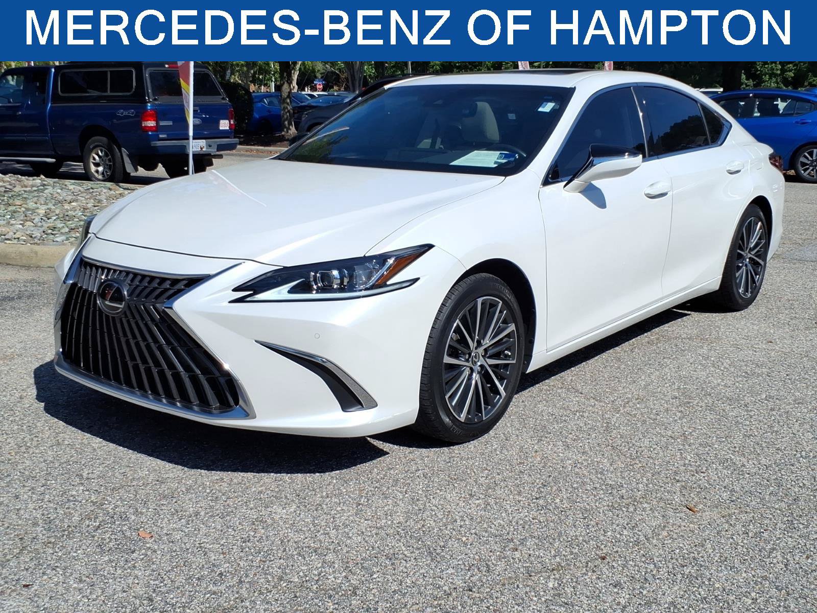 Used 2023 Lexus ES 350 w/ Premium Package FWD image 1