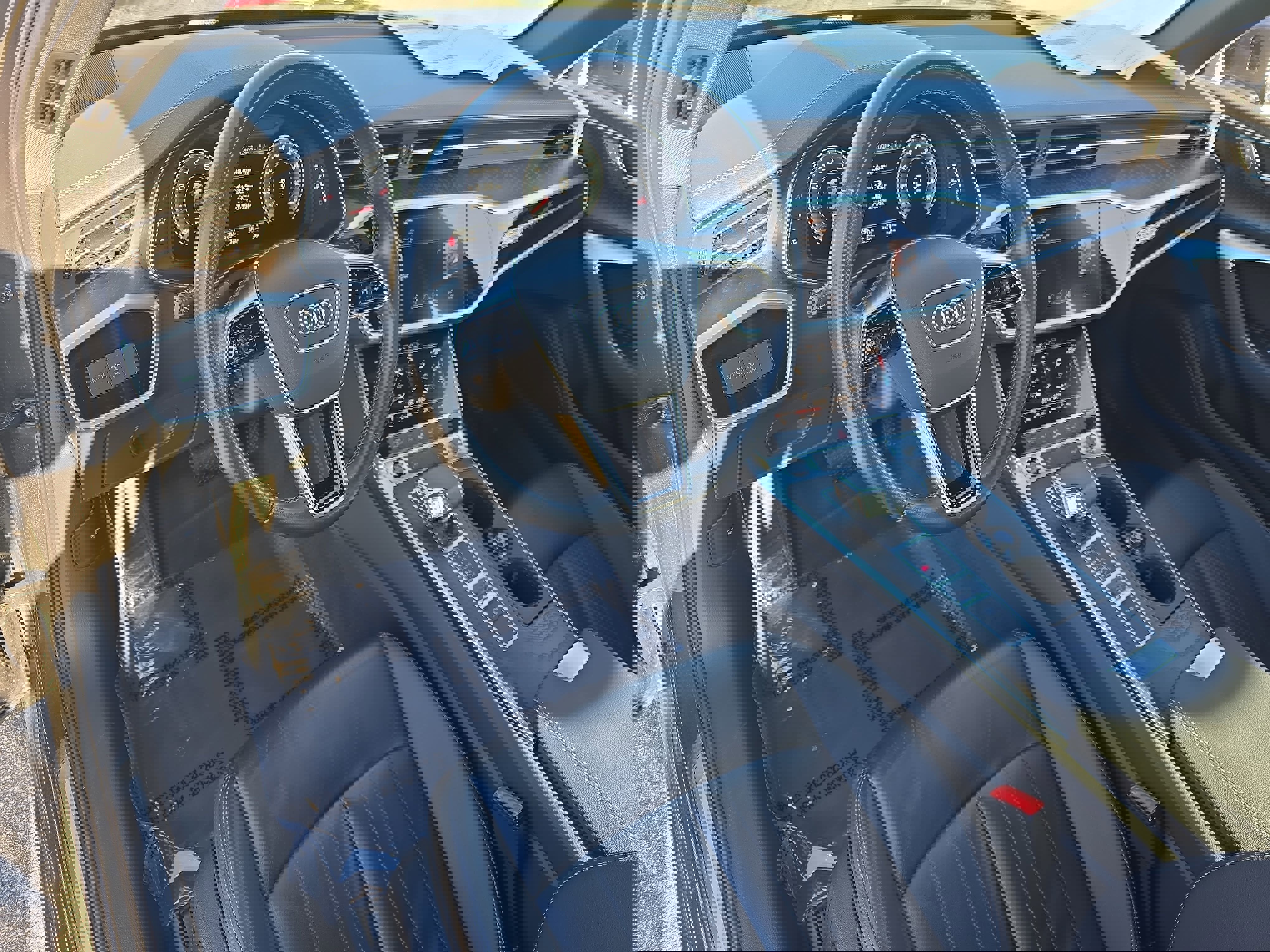 Used 2023 Audi A6 2.0T Premium w/ Convenience Package image 15