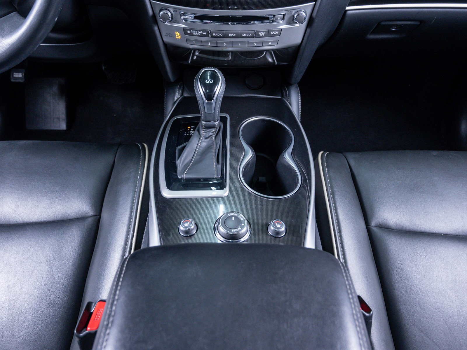 Used 2019 INFINITI QX60 Luxe image 30