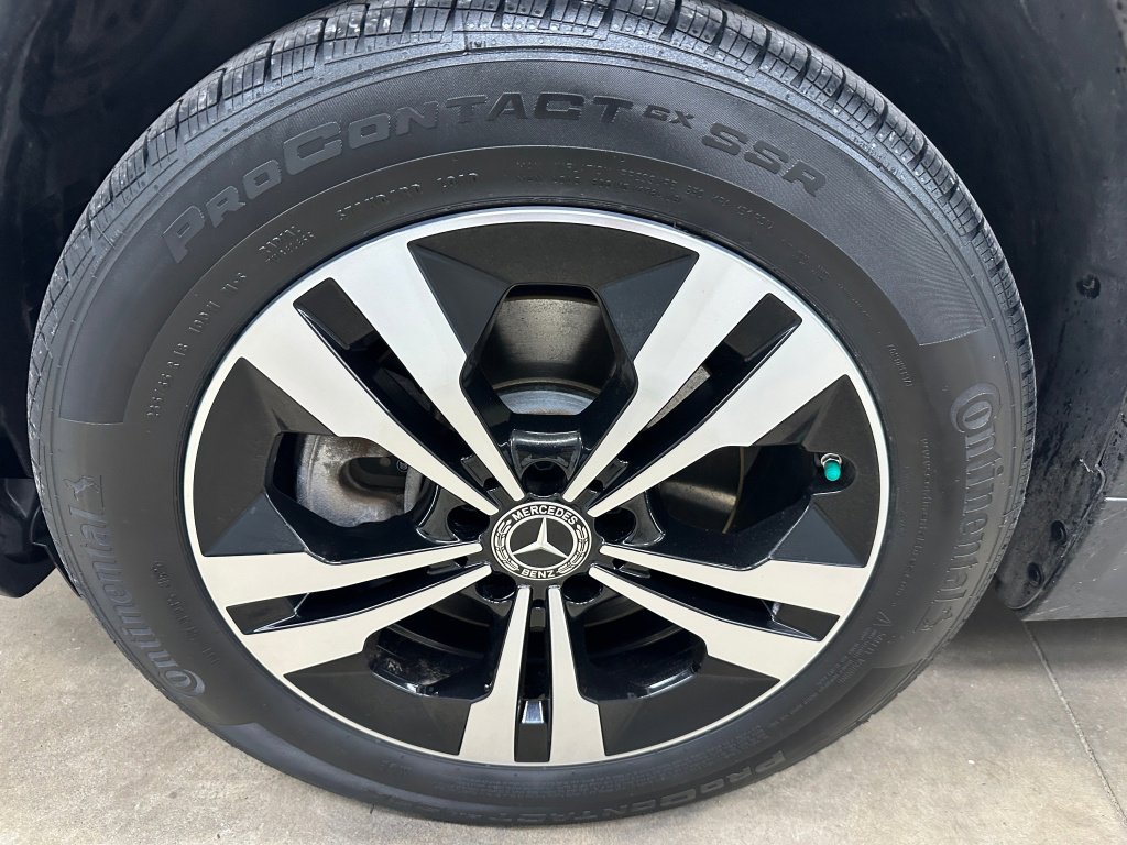 Used 2024 Mercedes-Benz GLA 250 4MATIC image 35