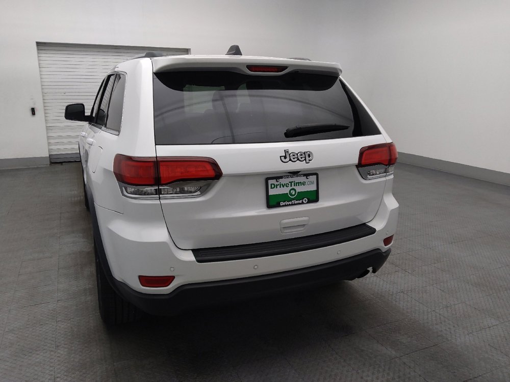 Used 2021 Jeep Grand Cherokee Laredo X RWD image 6