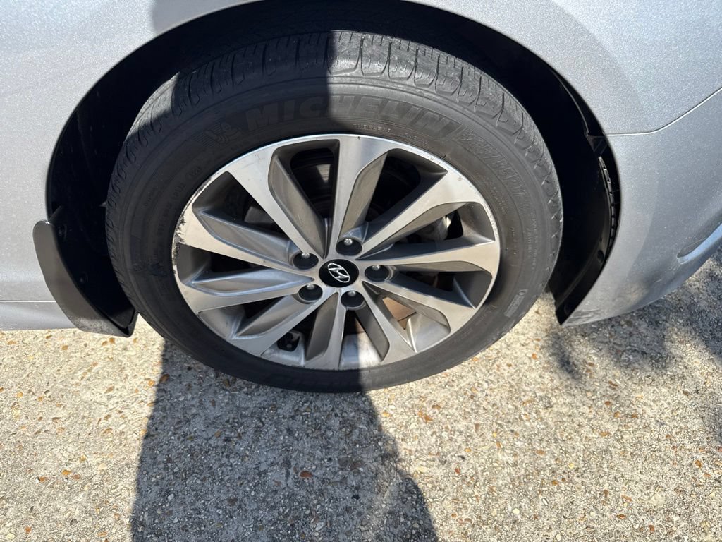 Used 2015 Hyundai Sonata Sport FWD image 22