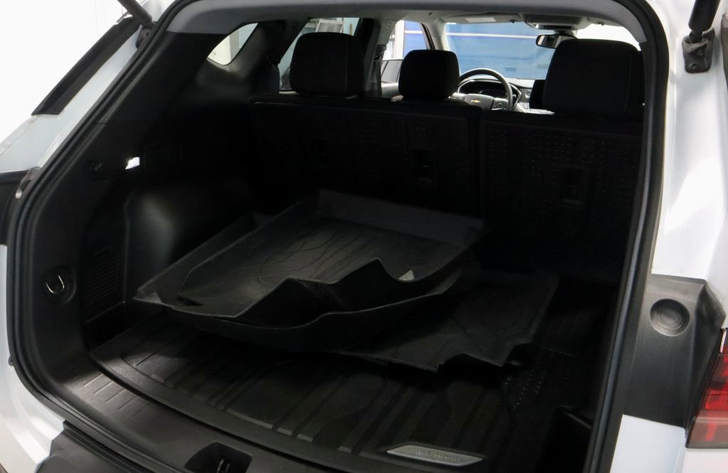 Used 2024 Chevrolet Blazer LT w/ Convenience Package FWD image 16