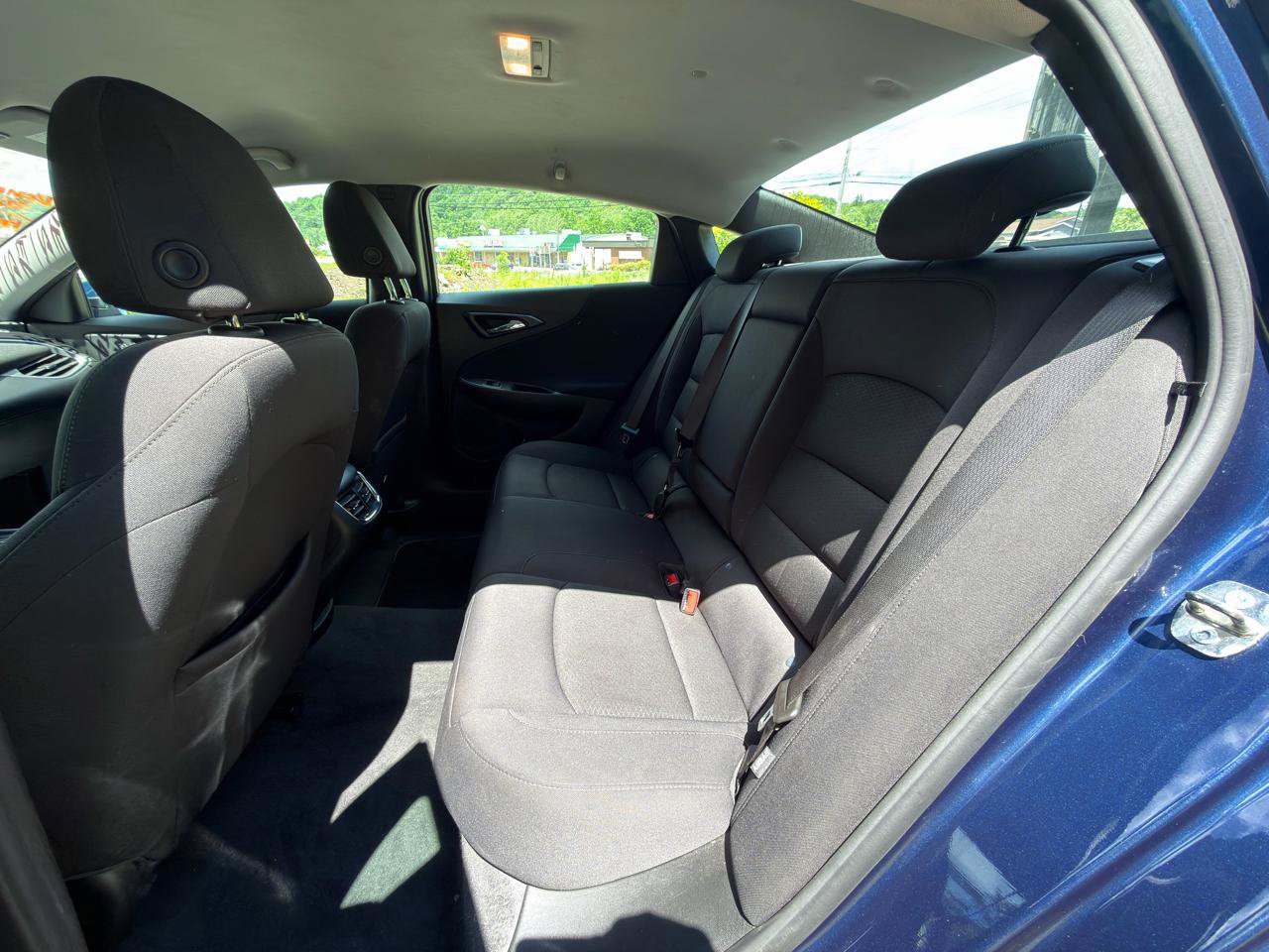 Used 2022 Chevrolet Malibu LT FWD image 21