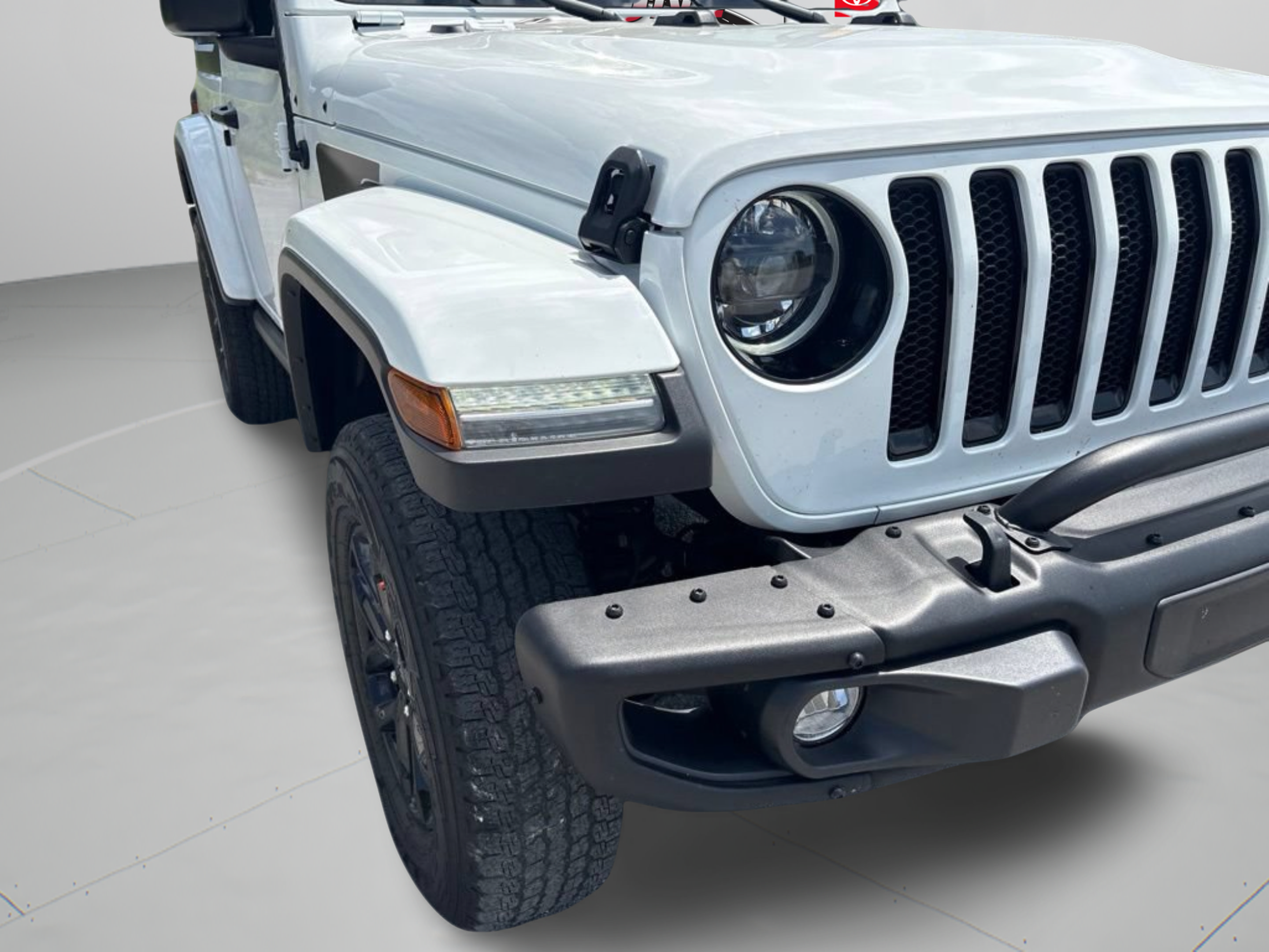 Used 2023 Jeep Wrangler Sport AWD/4WD image 28