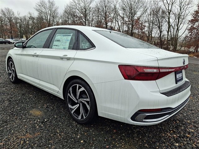 New 2026 Volkswagen Jetta SEL image 3