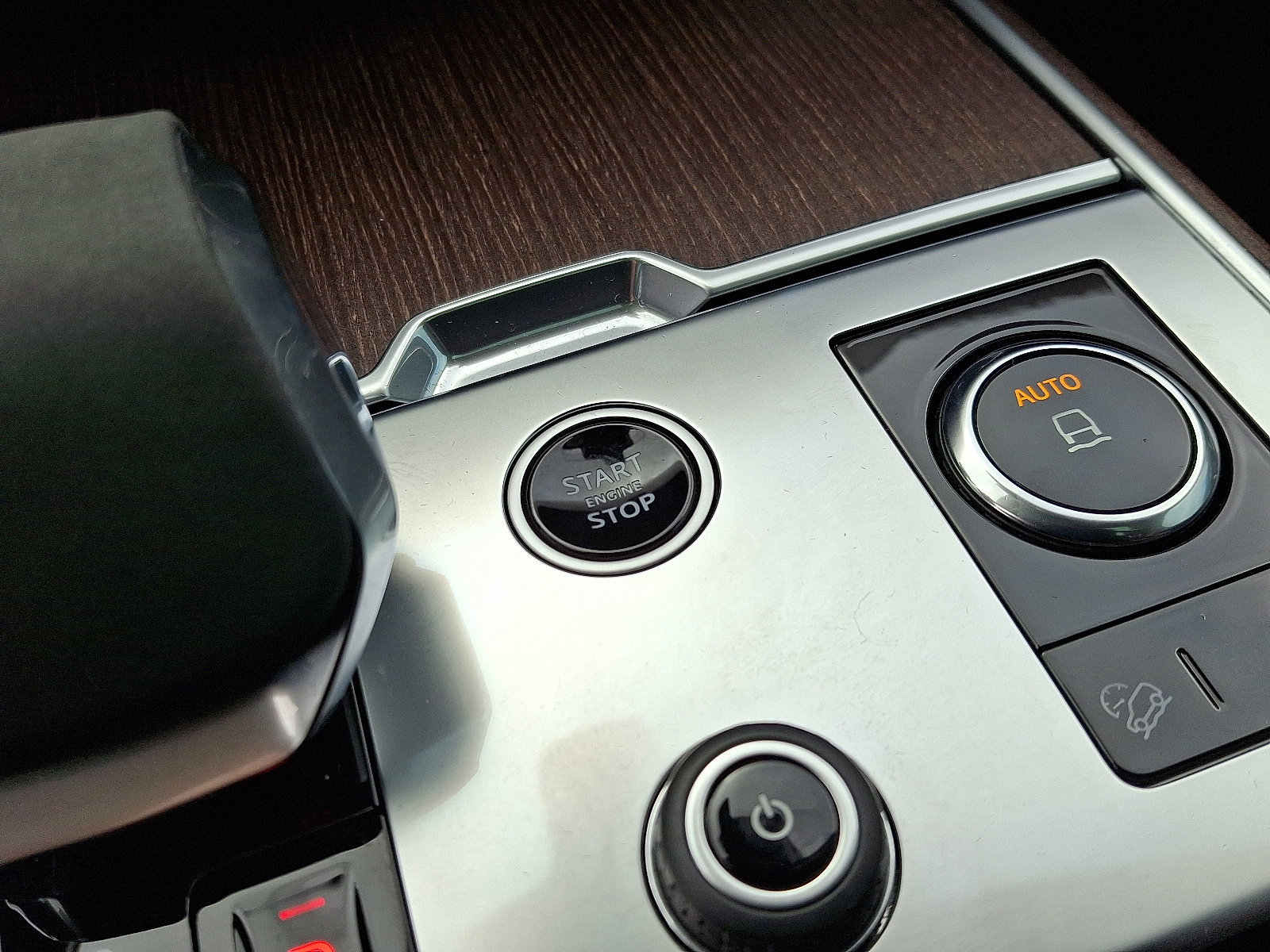 Used 2023 Land Rover Range Rover SE image 22