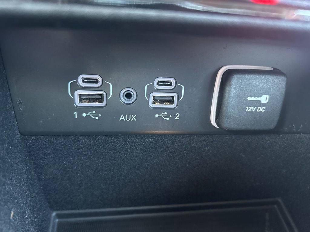 Used 2021 Jeep Grand Cherokee L Limited w/ Trailer Tow Group (B) image 23