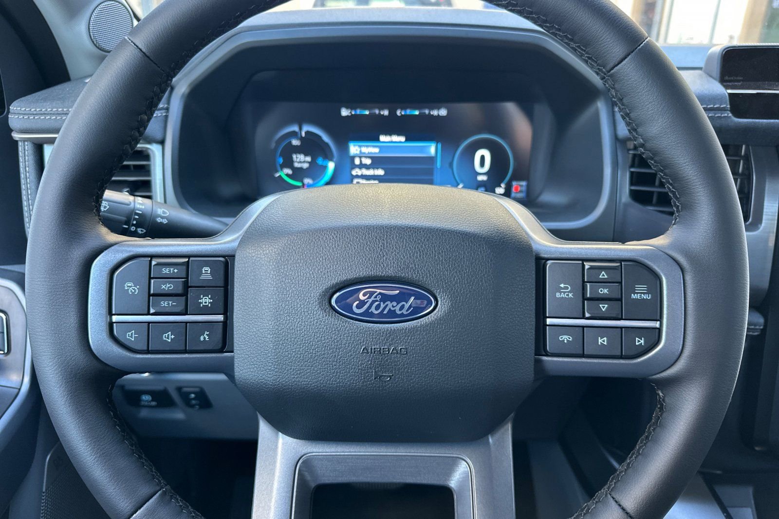 Used 2025 Ford F150 Lightning Flash image 21