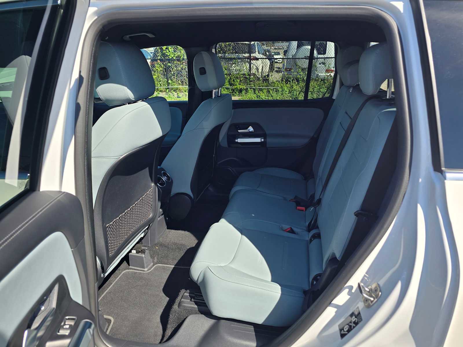 Used 2026 Mercedes-Benz GLB 250 image 18