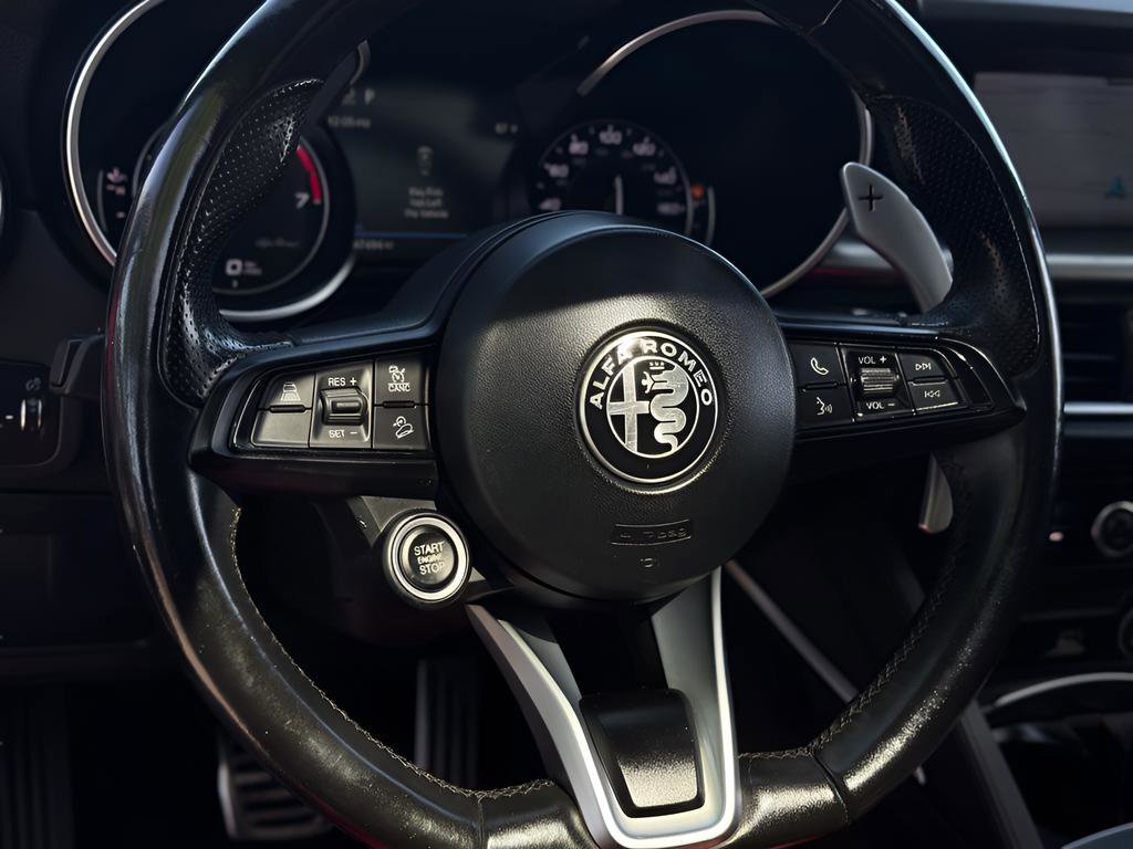 Used 2022 Alfa Romeo Stelvio Veloce image 18