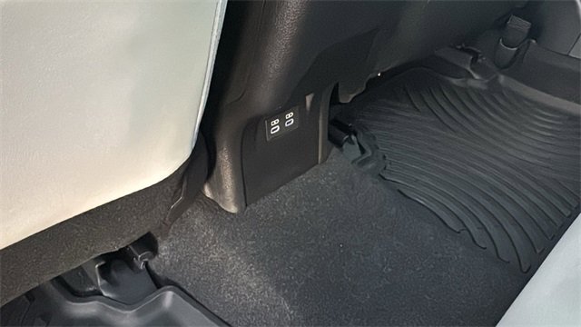 Used 2024 Toyota Prius XLE image 22