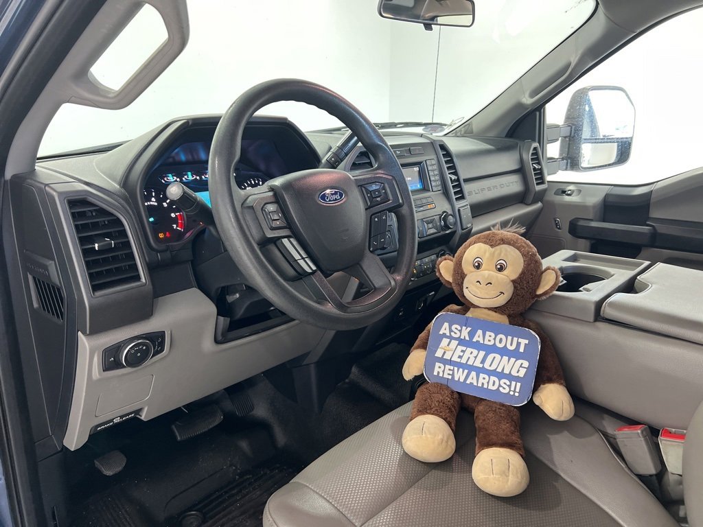 Used 2019 Ford F250 XL w/ Power Equipment Group image 9