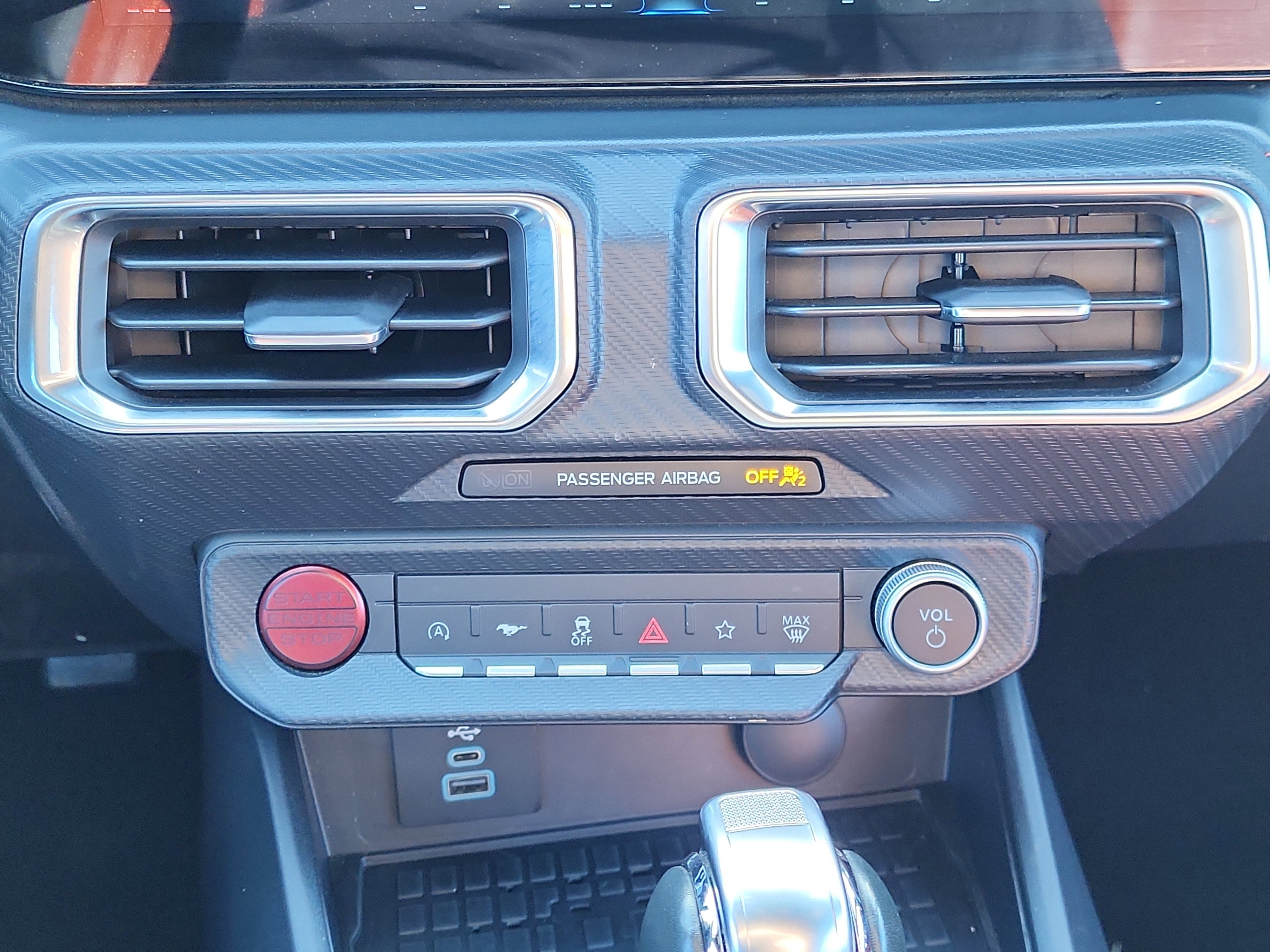 Used 2024 Ford Mustang Premium image 23