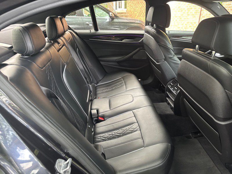 Used 2018 BMW 540i xDrive AWD/4WD image 34