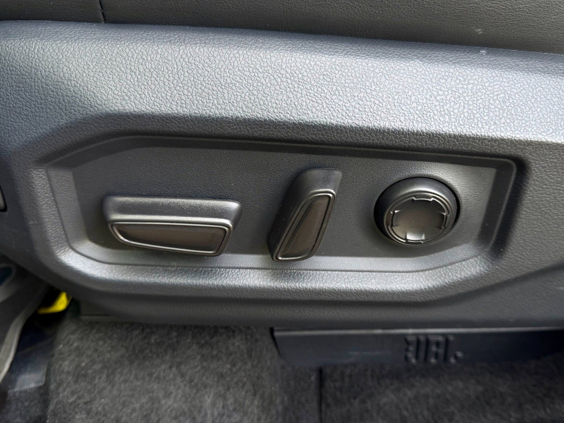 Used 2023 Toyota Sequoia Platinum image 42