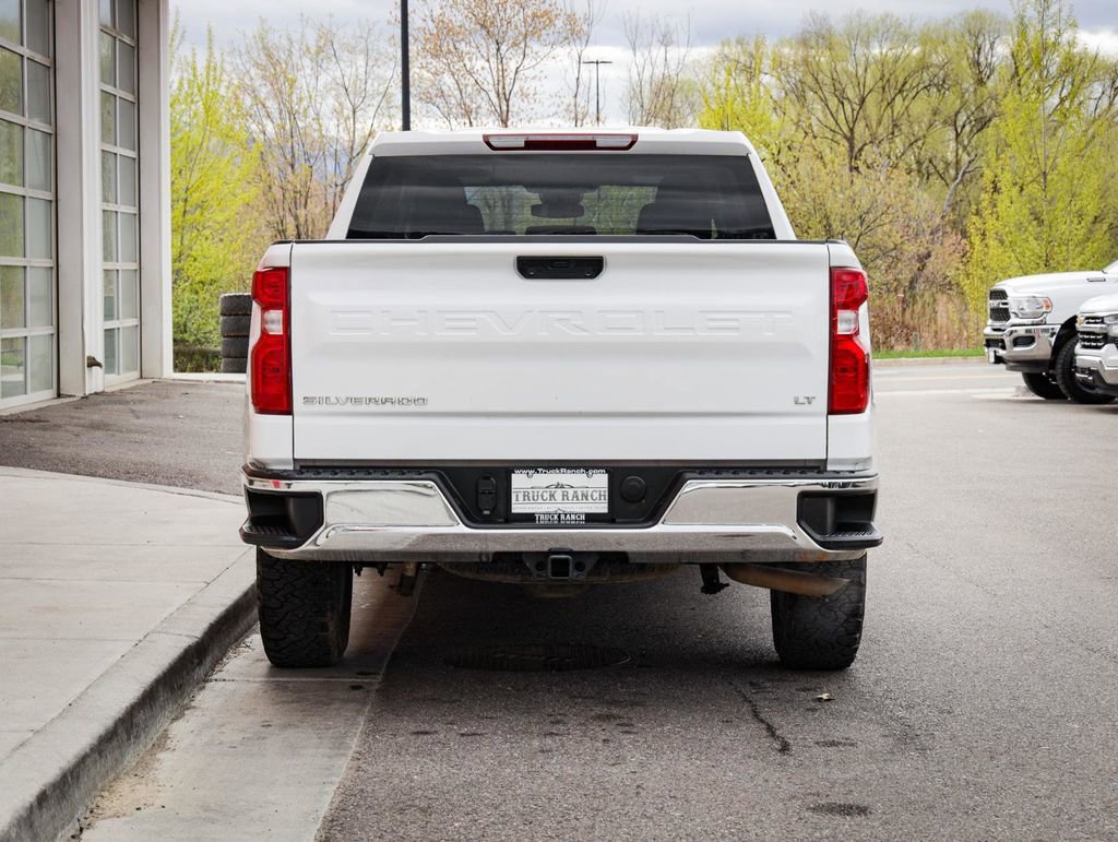 Used 2023 Chevrolet Silverado 1500 LT w/ Work Truck Package AWD/4WD image 4