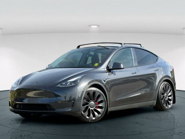 Used 2024 Tesla Model Y Performance image 2