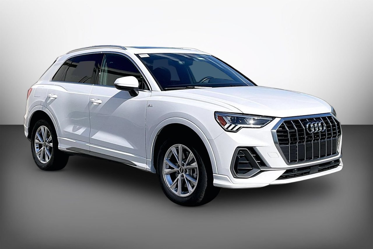 Used 2025 Audi Q3 2.0T Premium
