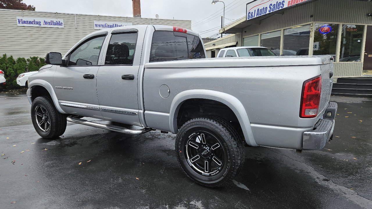 Used 2005 Dodge Ram 2500 Truck SLT image 13