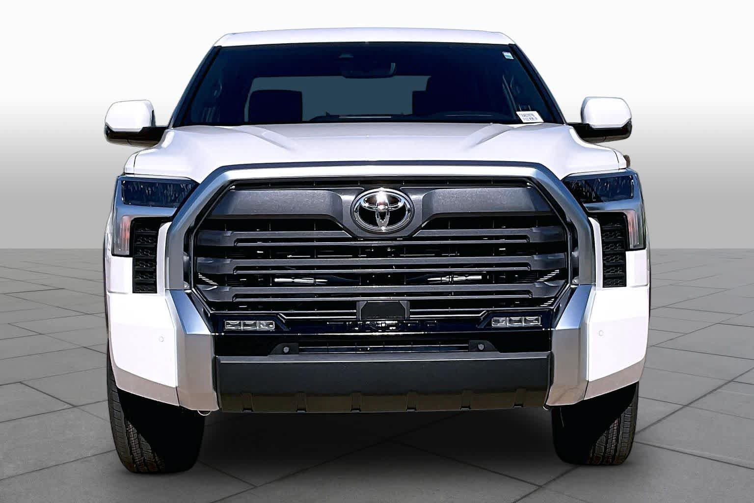 New 2026 Toyota Tundra Limited AWD/4WD image 3