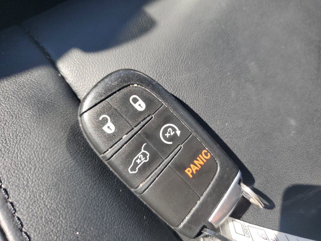 Used 2022 Jeep Grand Cherokee Limited RWD image 25