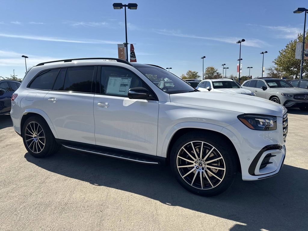 New 2026 Mercedes-Benz GLS 580 4MATIC image 8