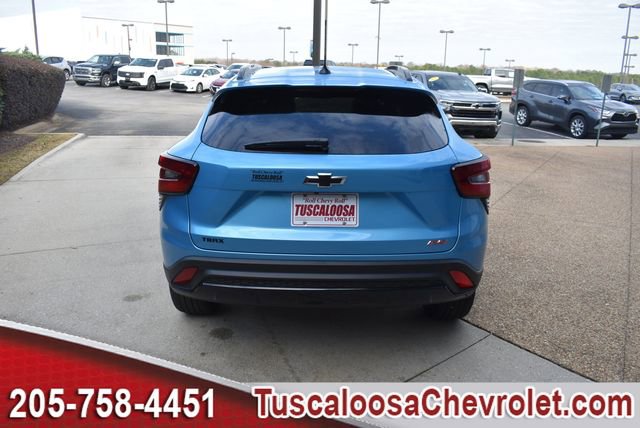New 2026 Chevrolet Trax RS w/ Sunroof Package FWD image 8