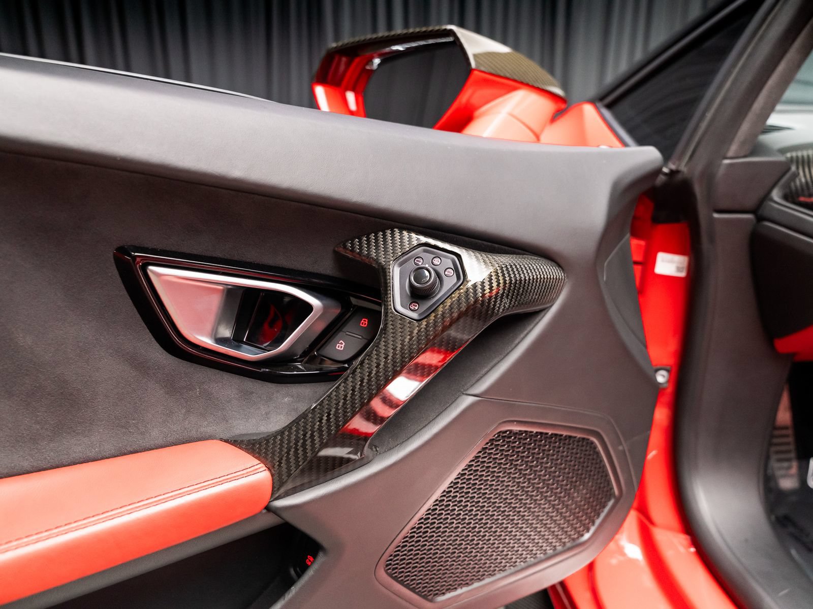 Used 2017 Lamborghini Huracan LP 610-4 AWD/4WD image 64