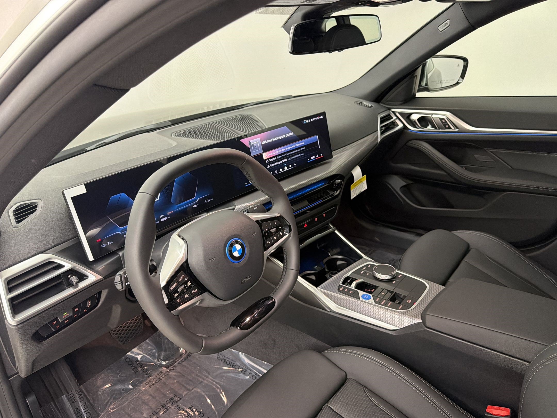 New 2026 BMW i4 eDrive40 w/ Parking Assistance Package RWD image 4