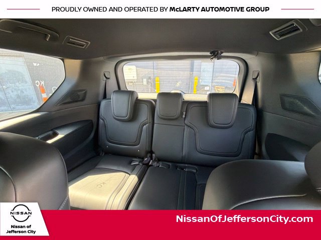 New 2026 Nissan Armada PRO-4X w/ Captain's Chari Seat Package AWD/4WD image 16