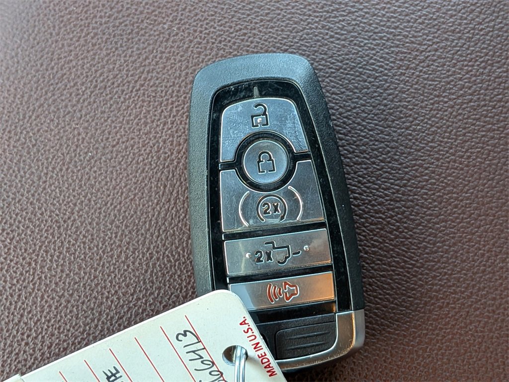 Used 2023 Ford F150 Lariat w/ Equipment Group 502A High image 31