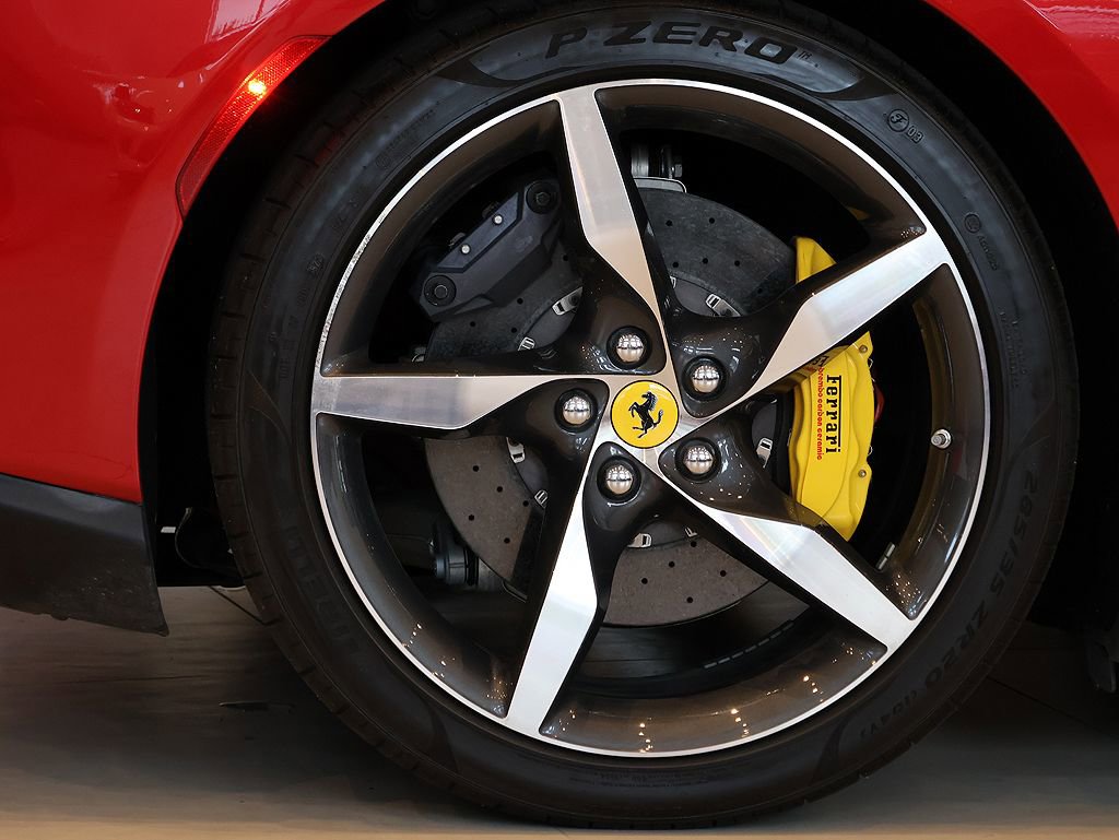 Certified 2022 Ferrari Portofino M RWD image 39