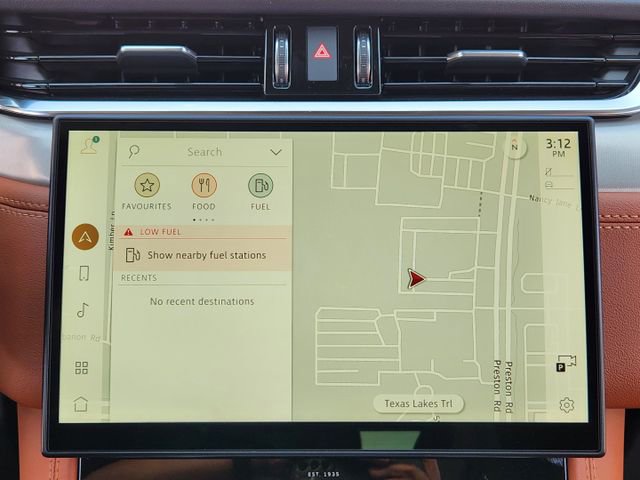 Used 2026 Jaguar F-PACE R-Dynamic S image 13