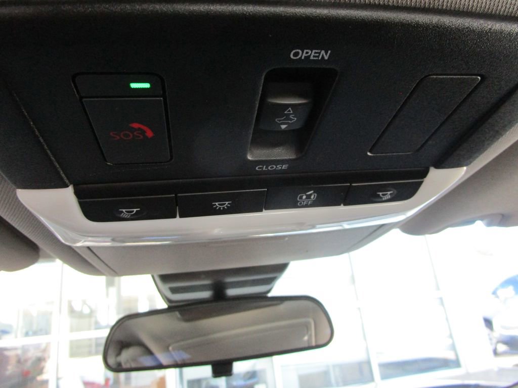 Used 2023 Nissan Altima 2.5 SV w/ SV Premium Package image 32