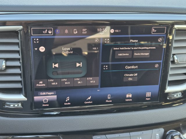 Used 2024 Chrysler Pacifica Touring-L FWD image 17