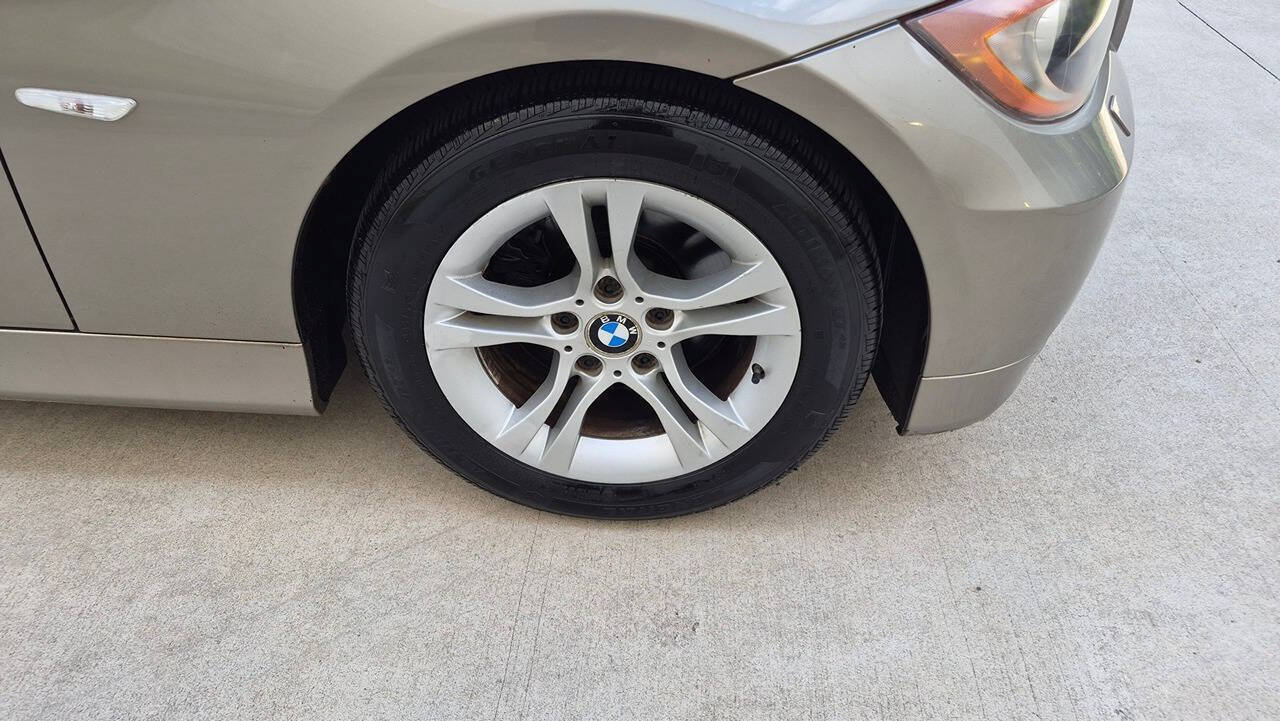 Used 2008 BMW 328xi Sedan AWD/4WD image 26