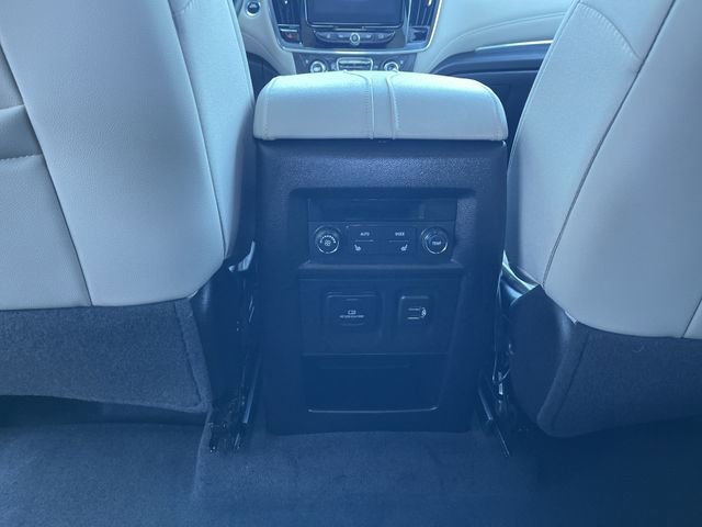 Certified 2023 Chevrolet Traverse Premier FWD image 20